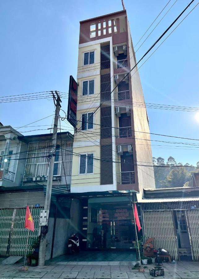 Huy Hoang Hotel ドン・ヴァン エクステリア 写真